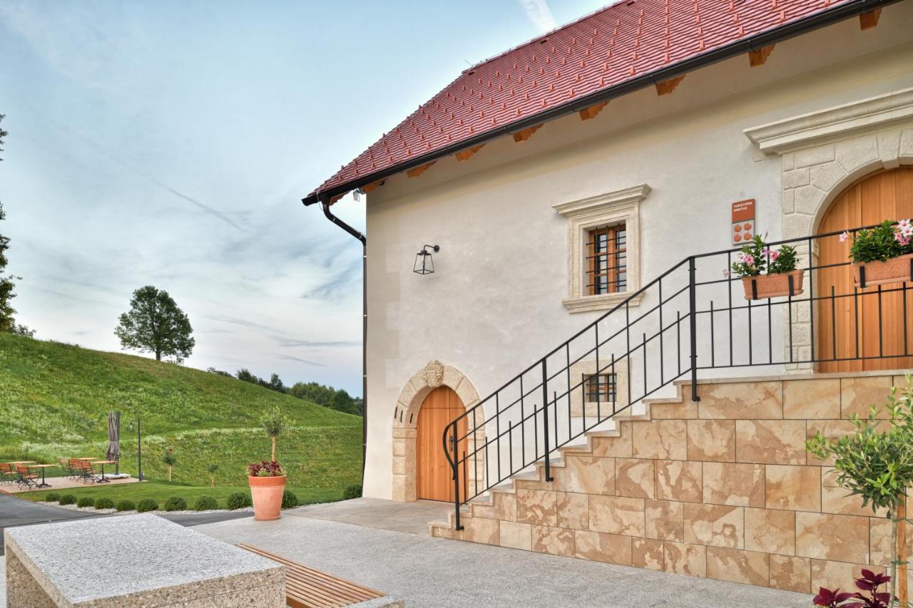 Bed and Breakfast Hisa 1624 - Adults Only Zgornja Kungota Exterior foto